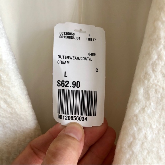 Forever21 coat - Picture 3 of 7